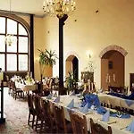 Szálloda Folwark & 3*