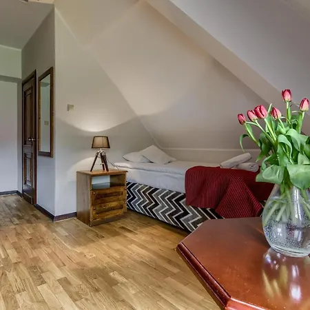 Folwark & Hotel Kadyny