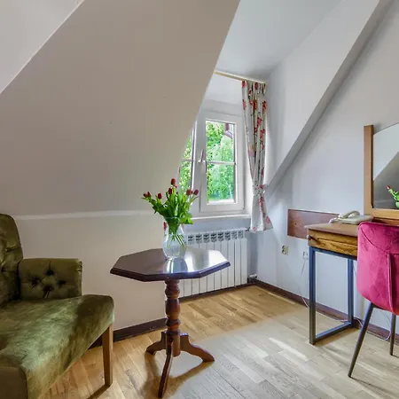 Otel Folwark & Kadyny