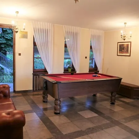 Hotel Folwark &
