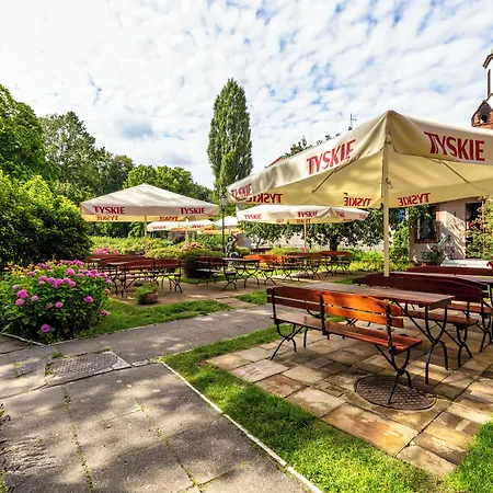 Hotel Folwark & Kadyny