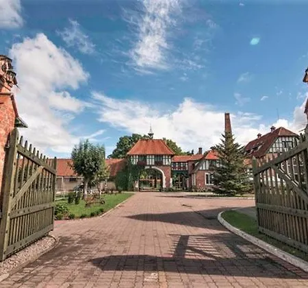Folwark & 3*