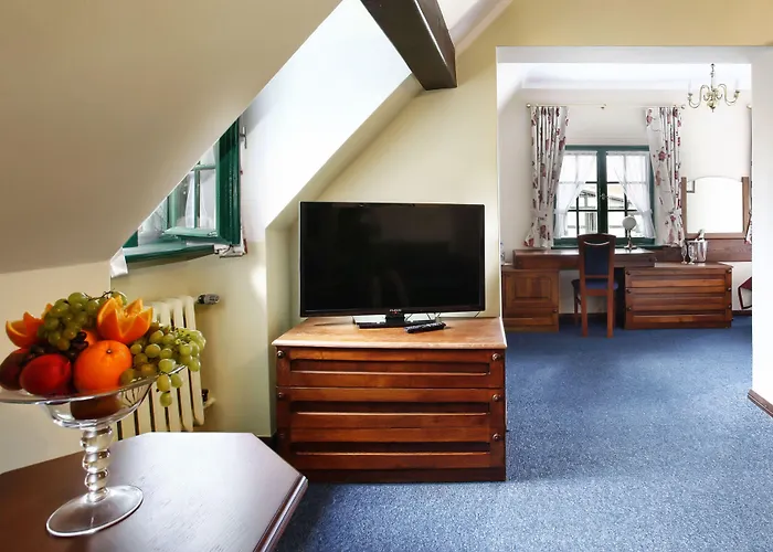 Folwark & Hotel Kadyny